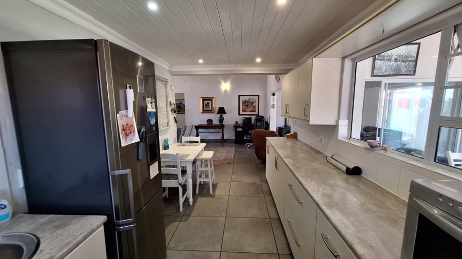 3 Bedroom Property for Sale in Port Owen Western Cape